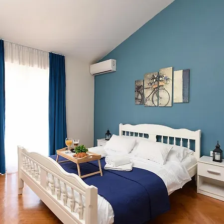 アパート Family-friendly With Swimming Pool - Diklo, - 16493 ザダル