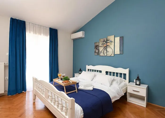 Apartmán Family-friendly With Swimming Pool - Diklo, - 16493 Zadar