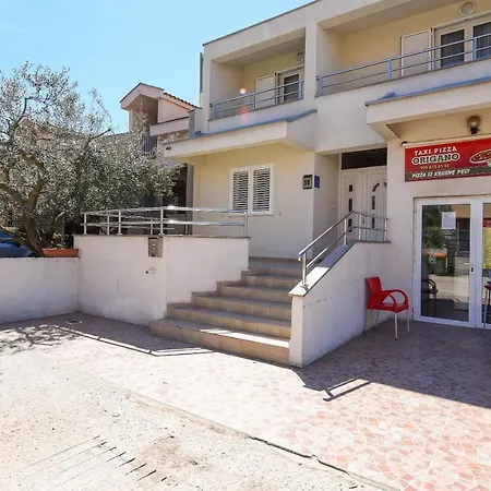 Family-friendly With Swimming Pool - Diklo, - 16493 * Zara