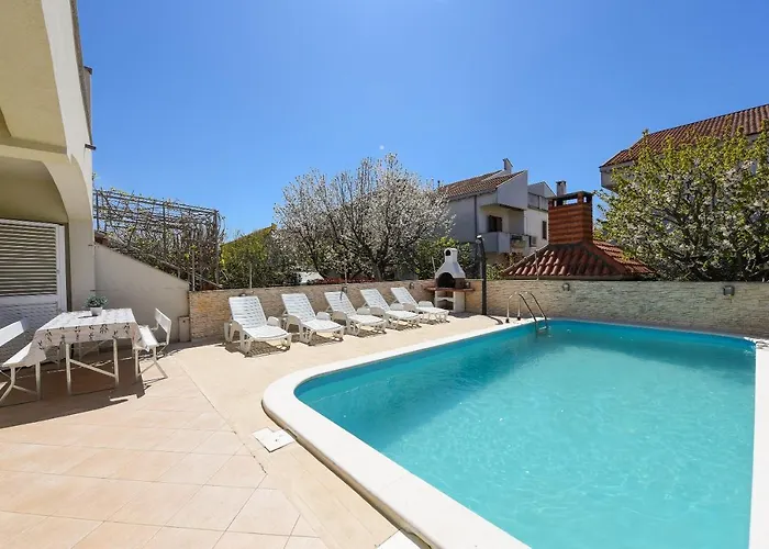 Family-friendly With Swimming Pool - Diklo, - 16493 דירה